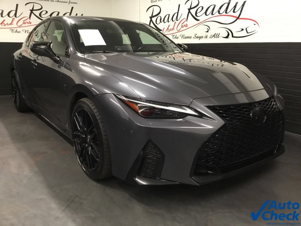 Used 2023 Lexus IS 500 RWD image 3