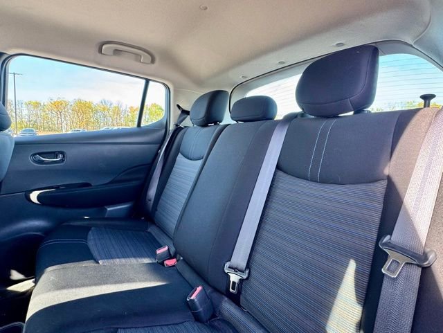 Used 2020 Nissan Leaf SV w/ SV All Weather Package FWD image 7