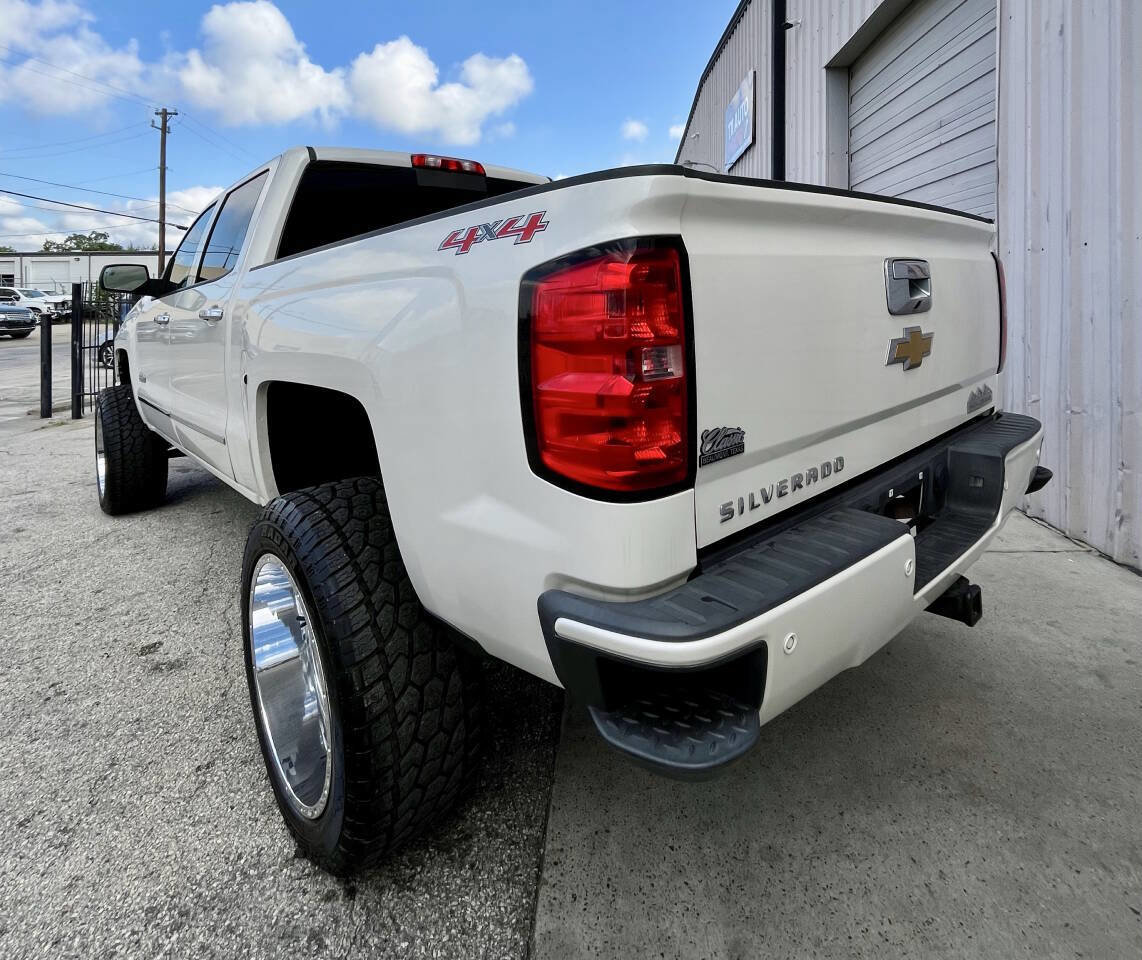 Used 2014 Chevrolet Silverado 1500 High Country w/ High Country Premium Package image 5