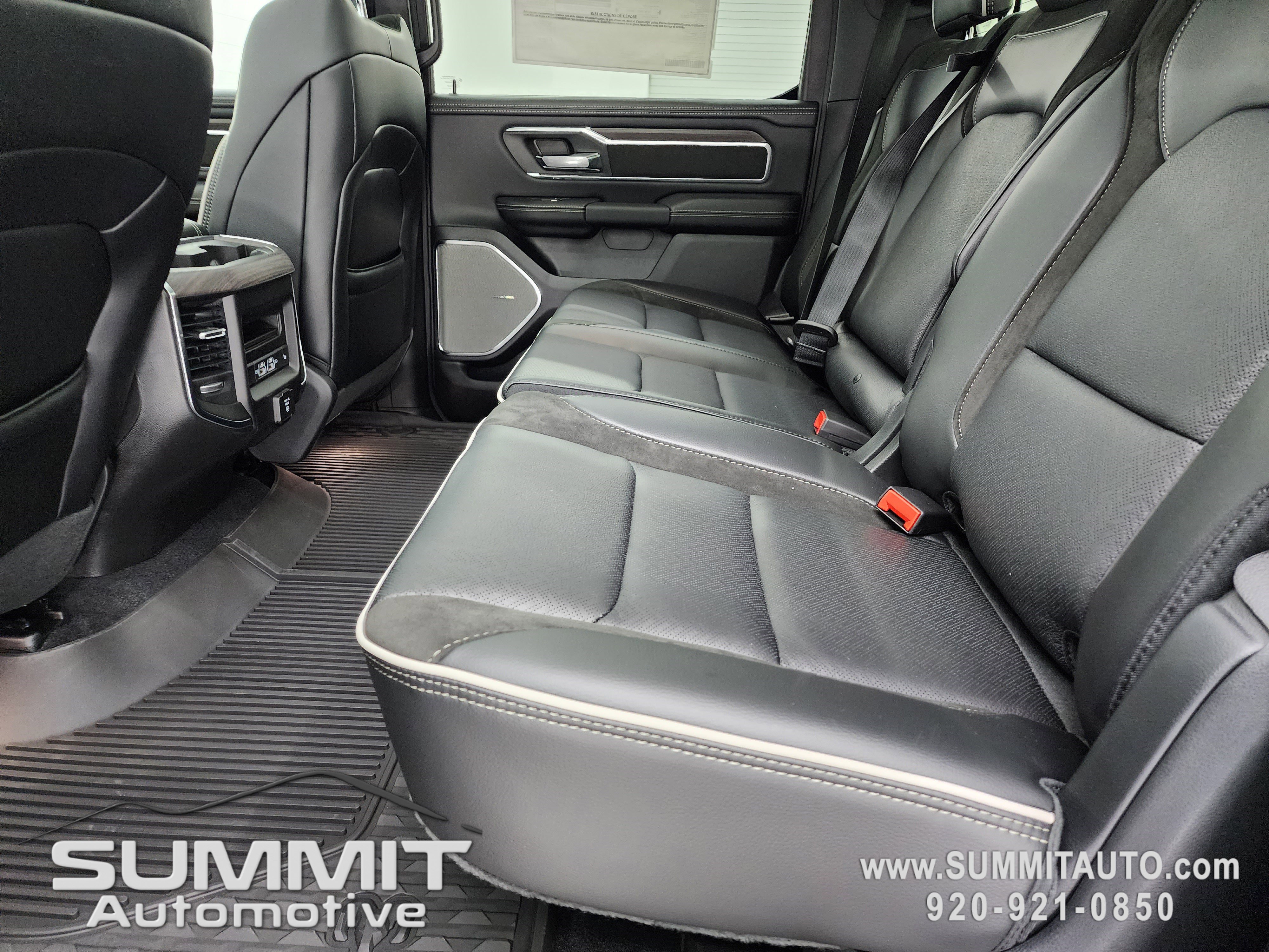 New 2026 RAM 1500 Laramie w/ Night Edition image 9