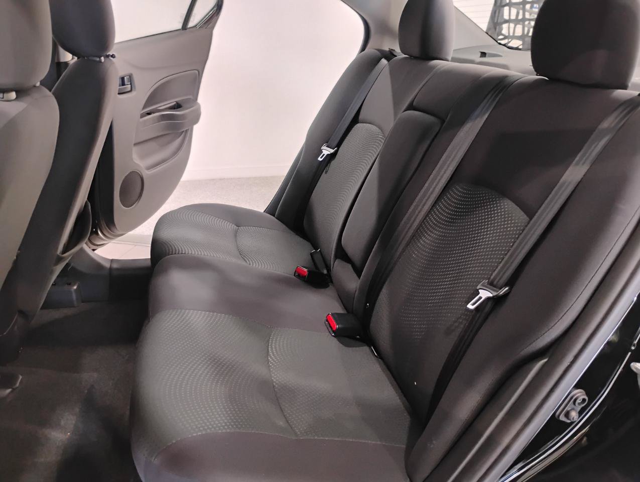 Used 2018 Mitsubishi Mirage G4 ES FWD image 69