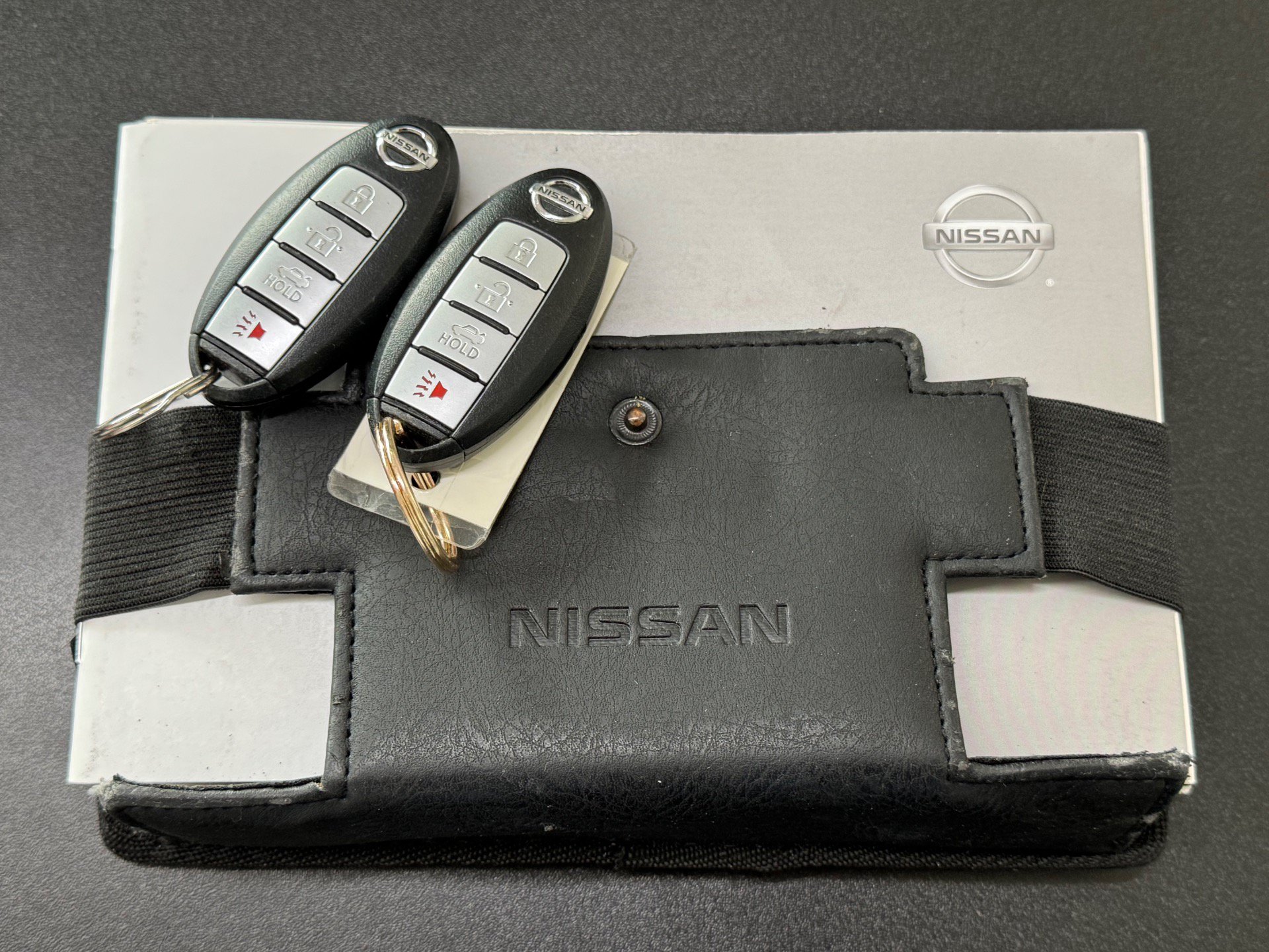 Used 2011 Nissan Altima 2.5 SL w/ 2.5SL Pkg FWD image 4