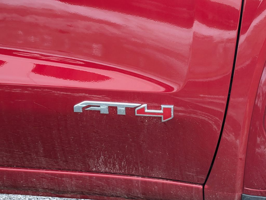 New 2026 GMC Sierra 1500 AT4 w/ Technology Package image 15