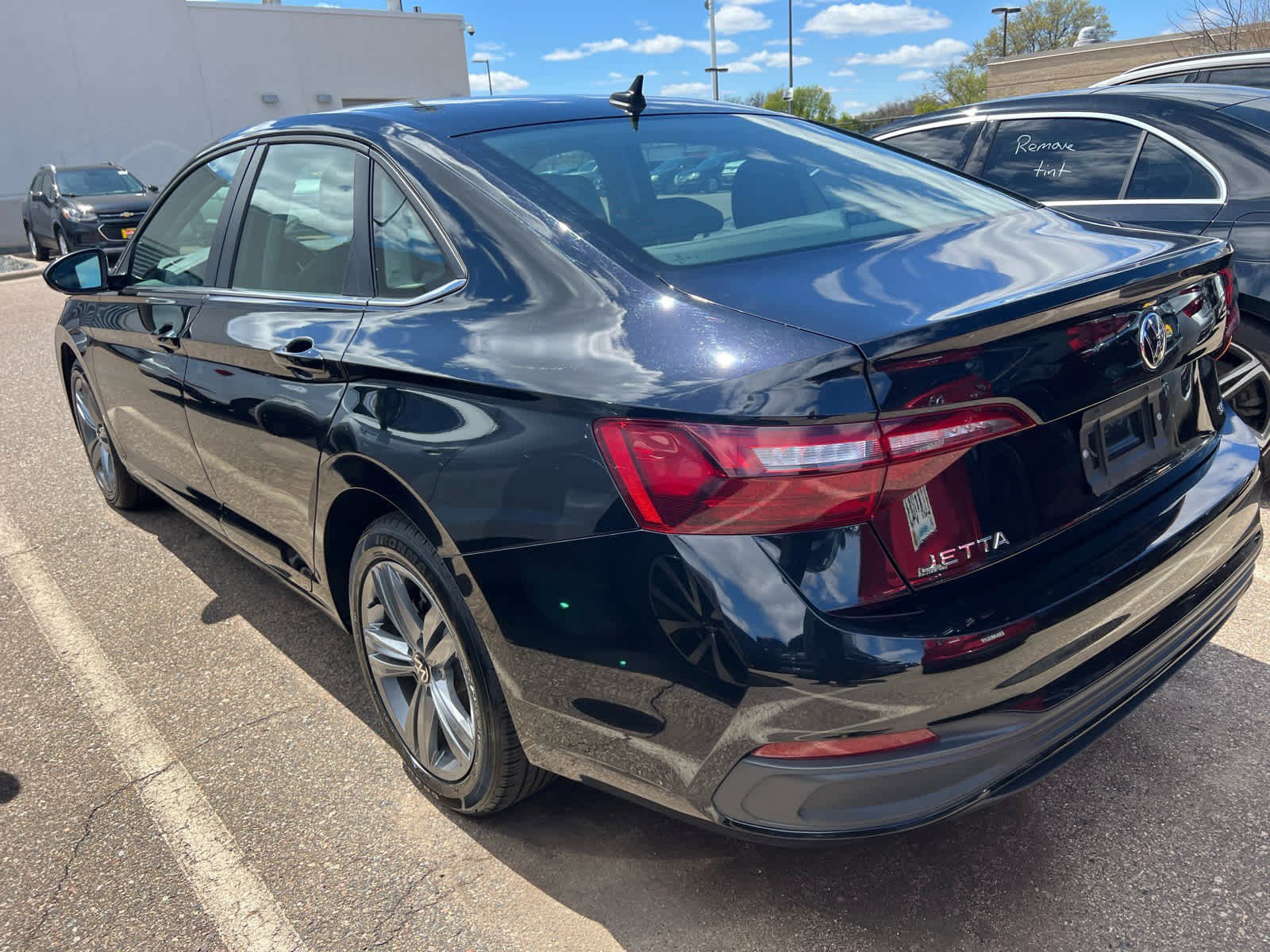 Used 2024 Volkswagen Jetta SE FWD image 8