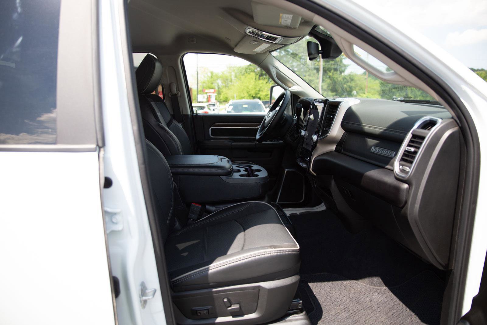Used 2024 RAM 2500 Laramie AWD/4WD image 22
