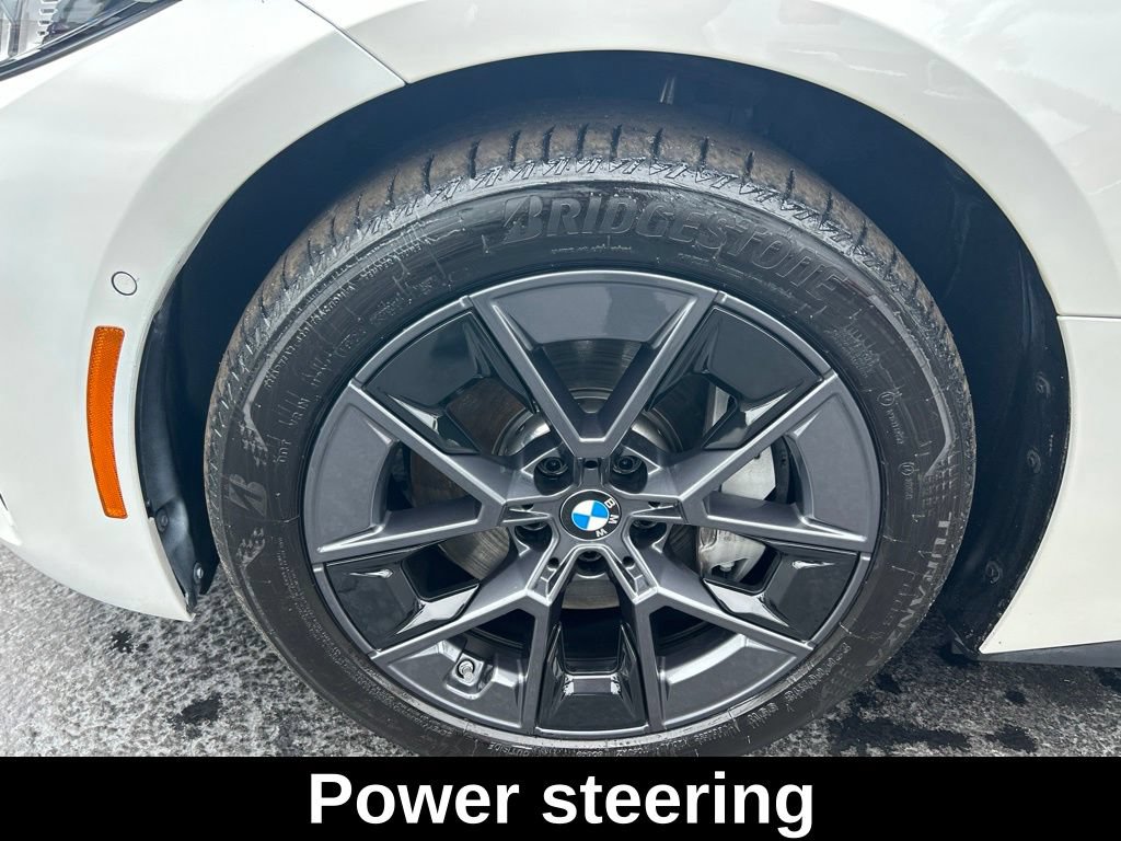 Used 2025 BMW i4 eDrive40 RWD image 19