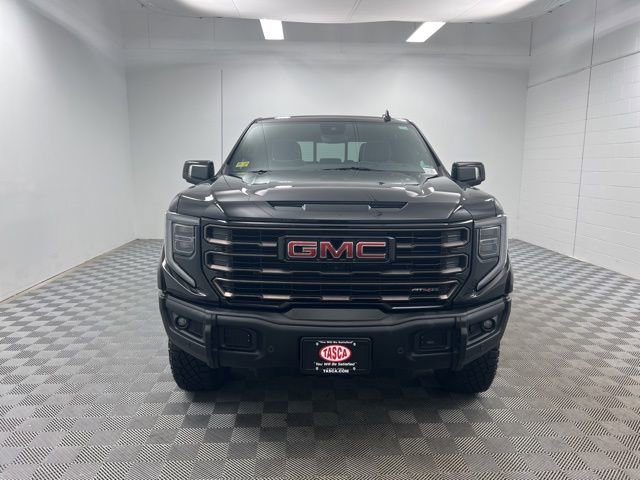 Used 2024 GMC Sierra 1500 AT4X image 2