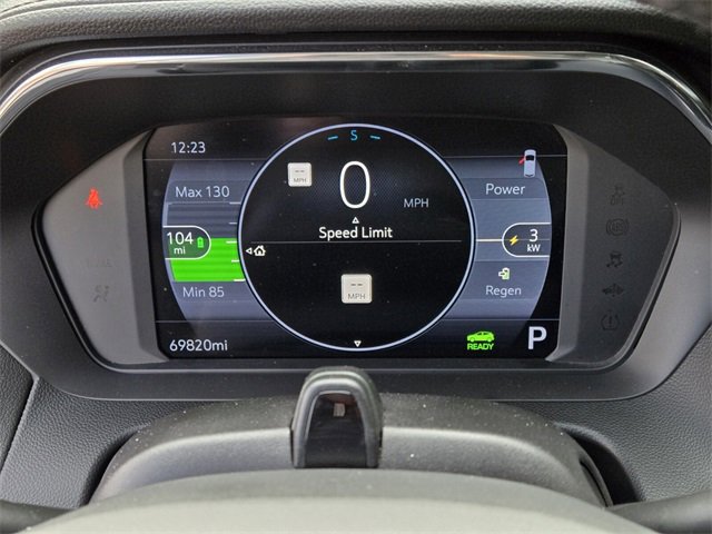 Certified 2023 Chevrolet Bolt EUV Premier w/ Sun & Sound Package image 20