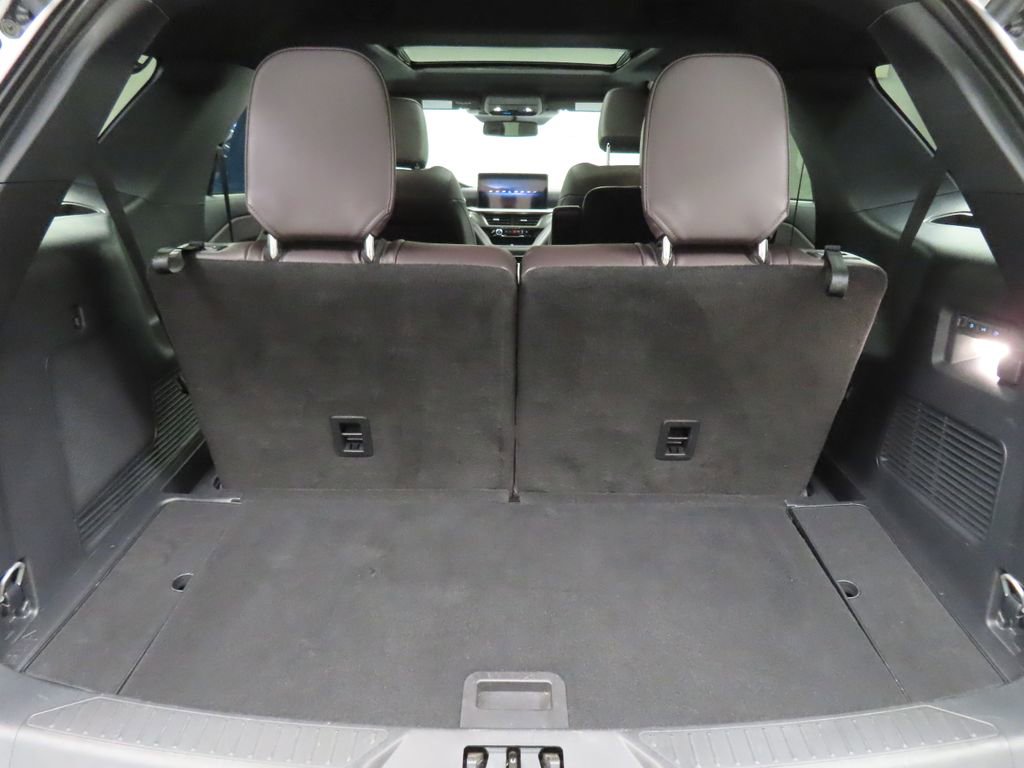 Used 2025 Ford Explorer Platinum w/ Ultimate Package image 42