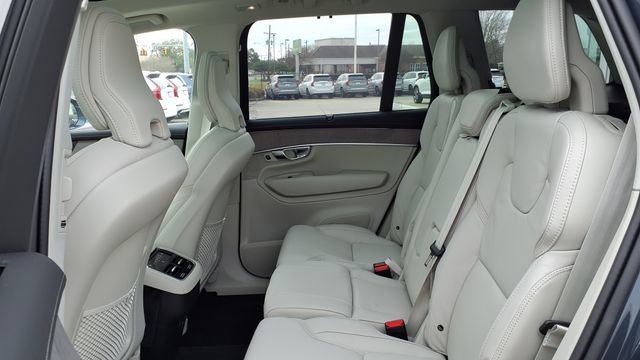 New 2026 Volvo XC90 B6 Ultra w/ Protection Package image 15