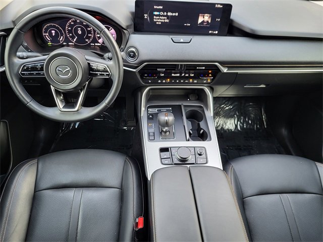 Used 2025 MAZDA CX-70 Plug-In Hybrid w/ Premium Pkg image 2