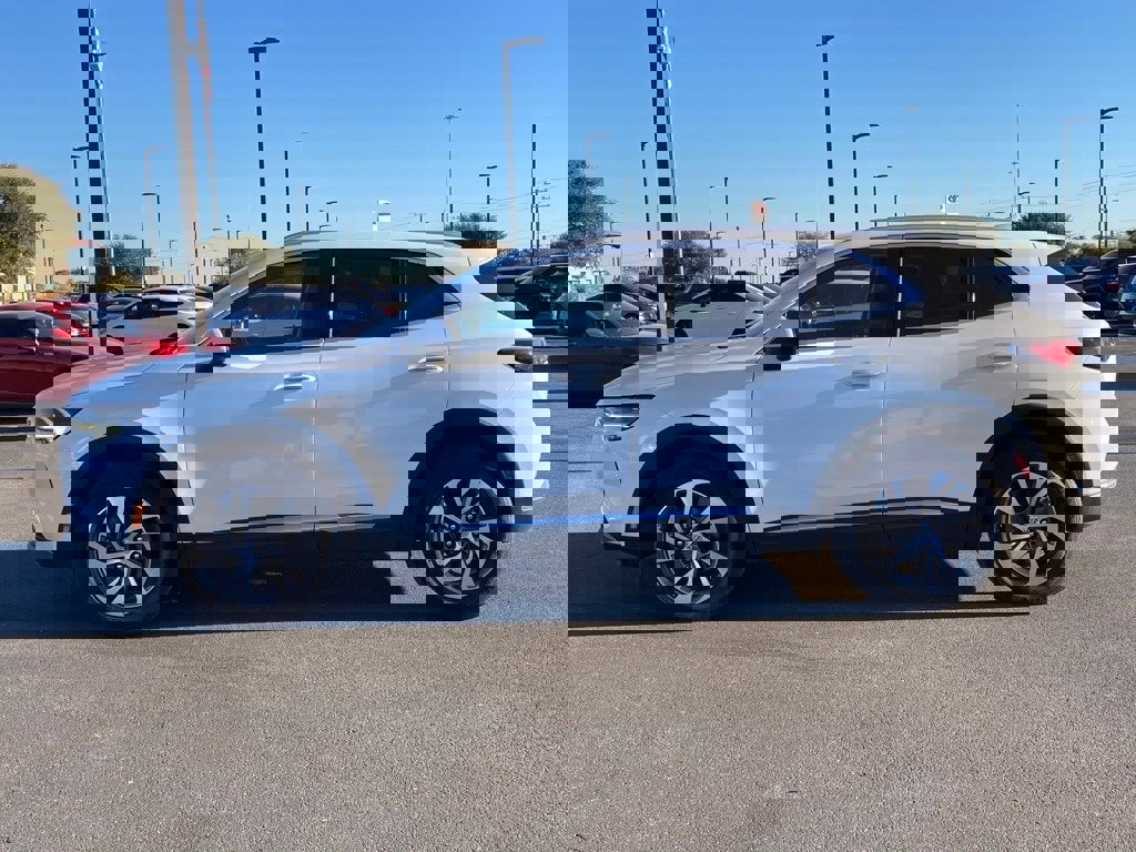 Used 2023 Buick Envision Essence image 7