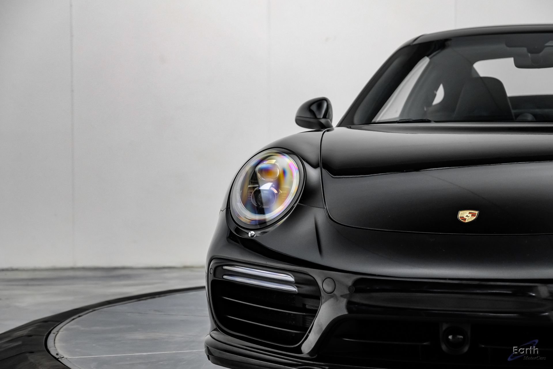 Used 2017 Porsche 911 Turbo AWD/4WD image 29