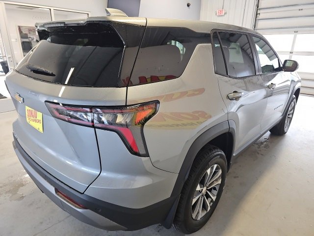 New 2026 Chevrolet Equinox LT w/ Convenience Package II image 4