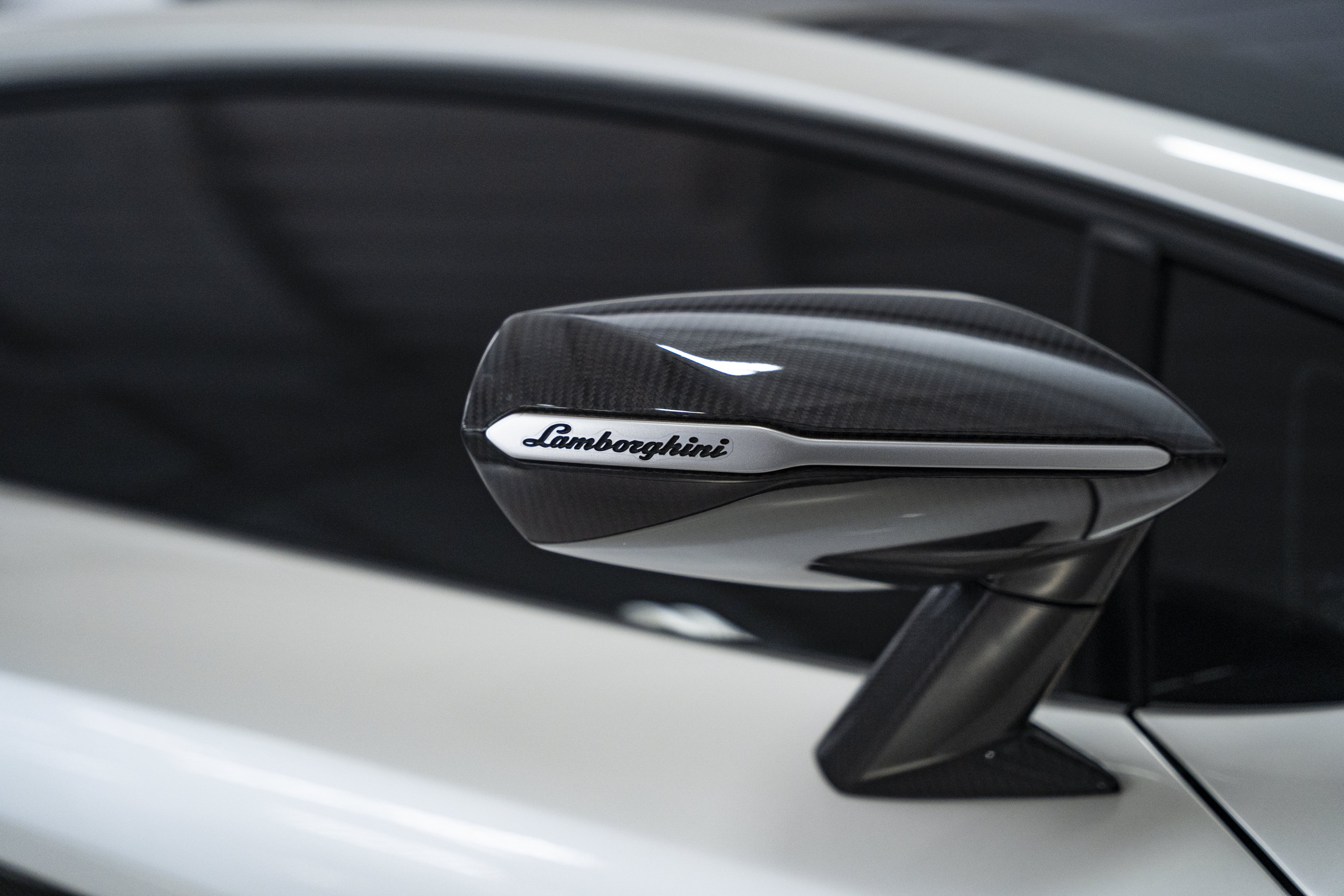 Used 2022 Lamborghini Aventador Countach AWD/4WD image 29