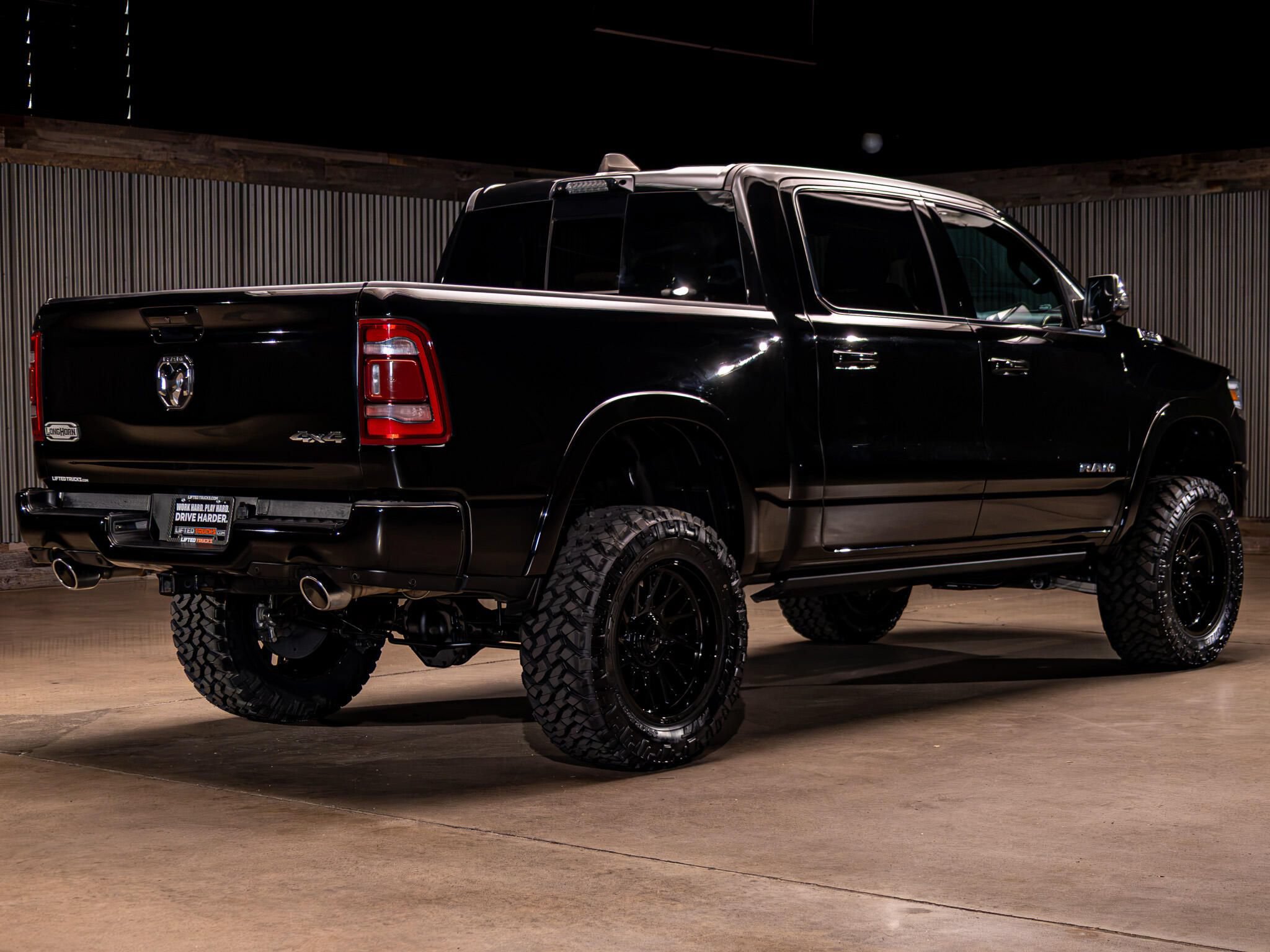 Used 2023 RAM 1500 Limited AWD/4WD image 10