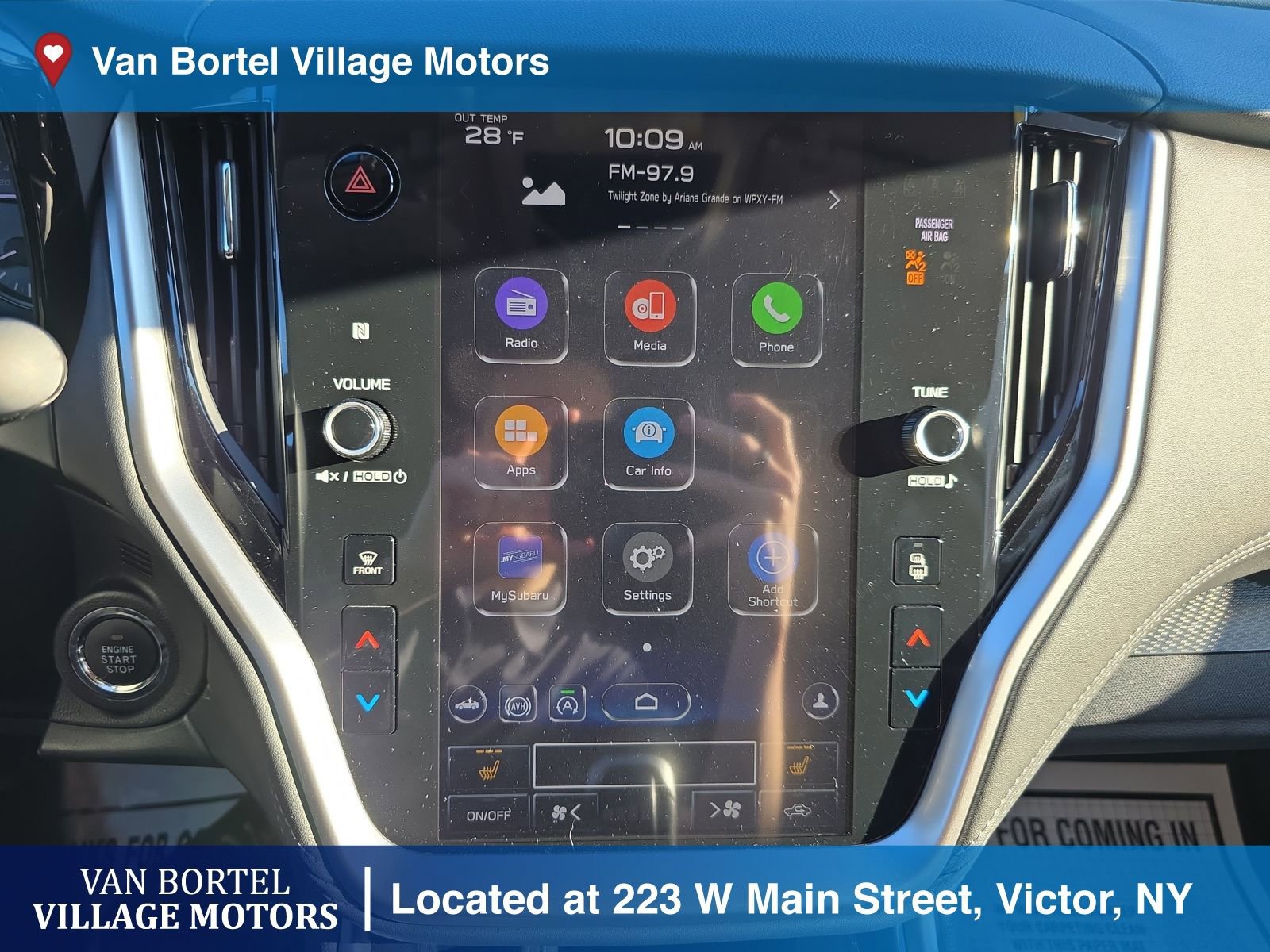 Used 2022 Subaru Outback Premium image 19