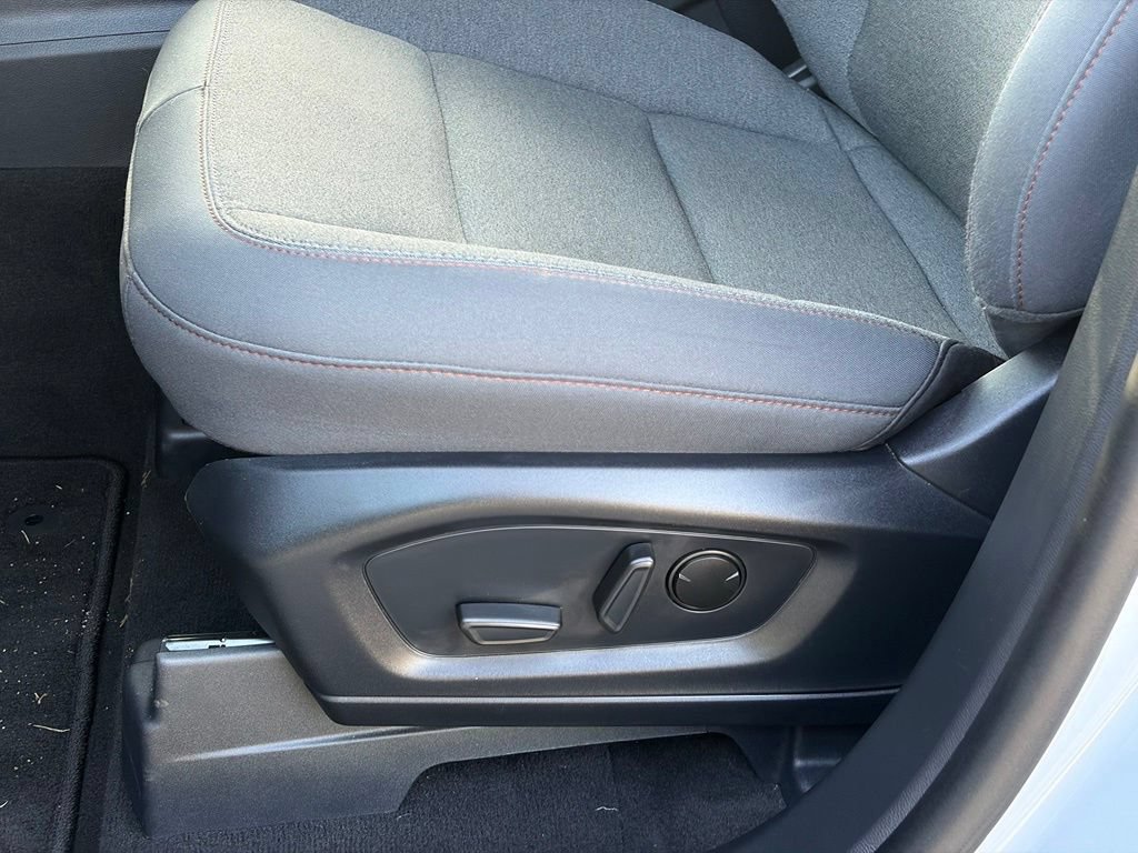 Used 2026 Ford Explorer Active RWD image 11