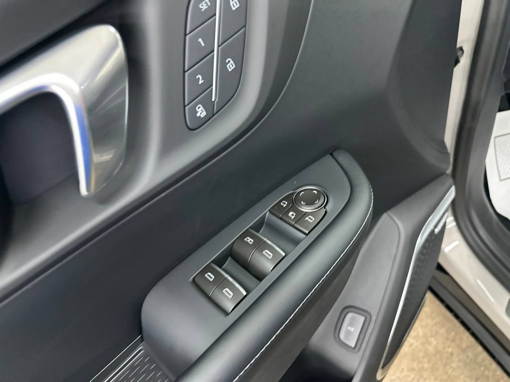 New 2027 Buick Enclave Sport Touring w/ Power Package AWD/4WD image 37