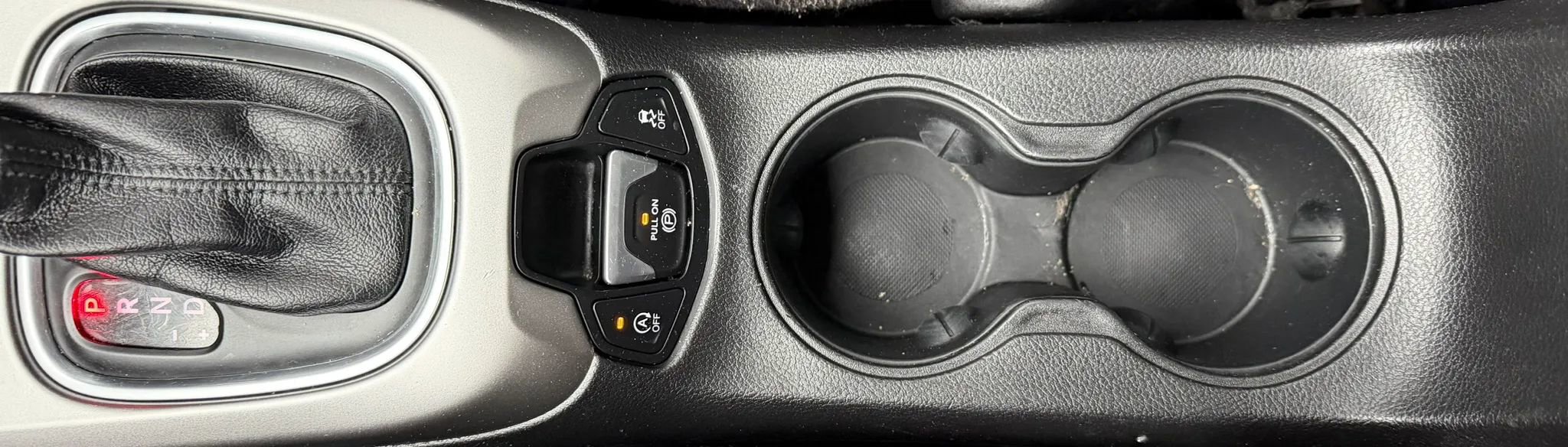 Used 2018 Jeep Compass Sport w/ Cold Weather Group FWD image 22