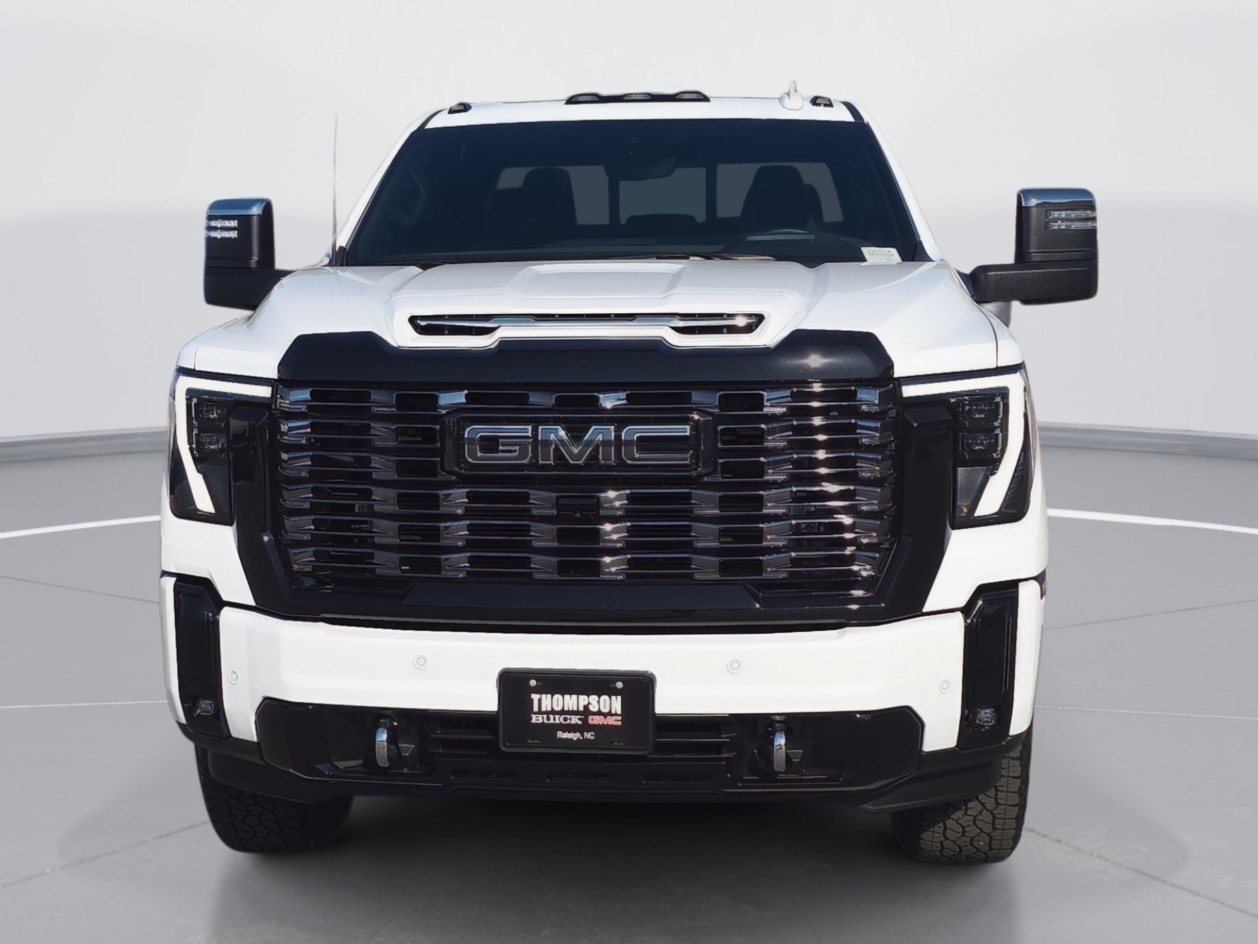 Used 2026 GMC Sierra 2500 Denali Ultimate AWD/4WD image 8