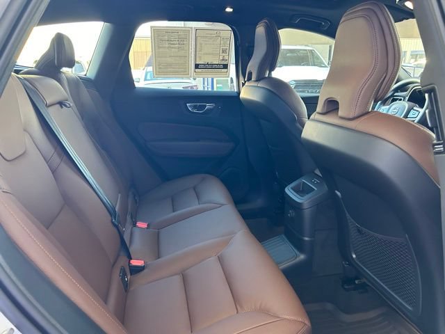 Used 2025 Volvo XC60 T8 Plus w/ Protection Package Premier AWD/4WD image 20