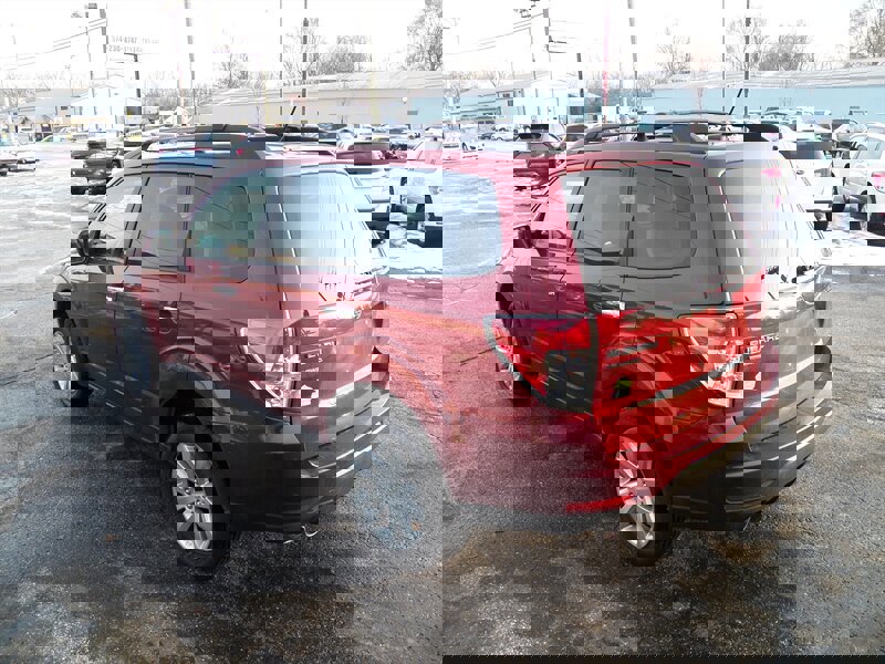 Used 2012 Subaru Forester 2.5X Premium w/ All-Weather Pkg AWD/4WD image 5