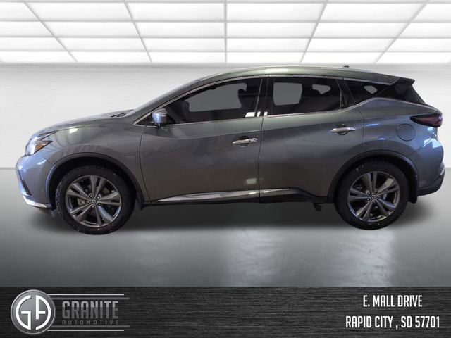 Used 2020 Nissan Murano Platinum image 2