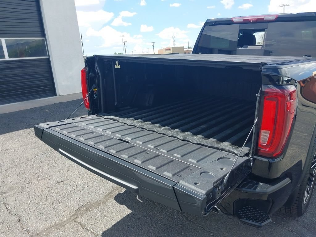 Used 2023 GMC Sierra 1500 Denali AWD/4WD image 30
