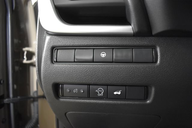 Used 2025 Nissan Rogue SV w/ Rock Creek Premium Package AWD/4WD image 14
