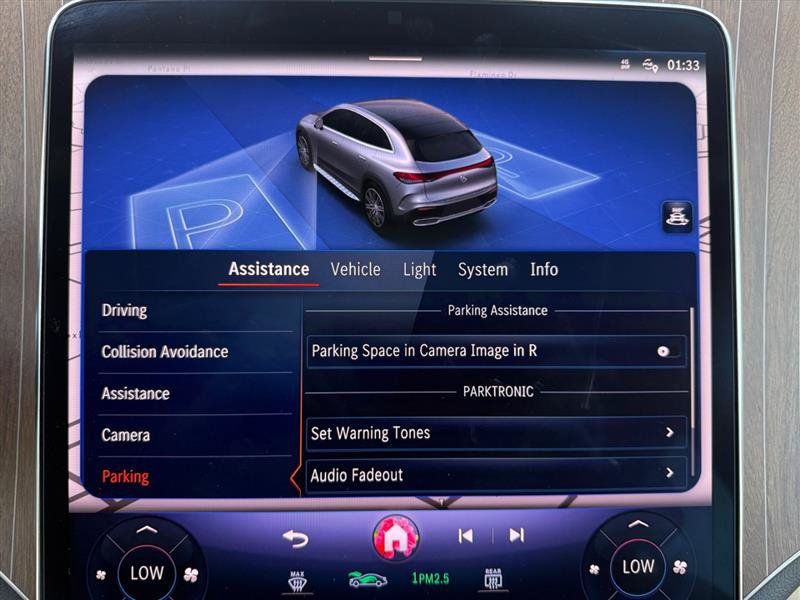 Used 2023 Mercedes-Benz EQE 500 4MATIC SUV image 24