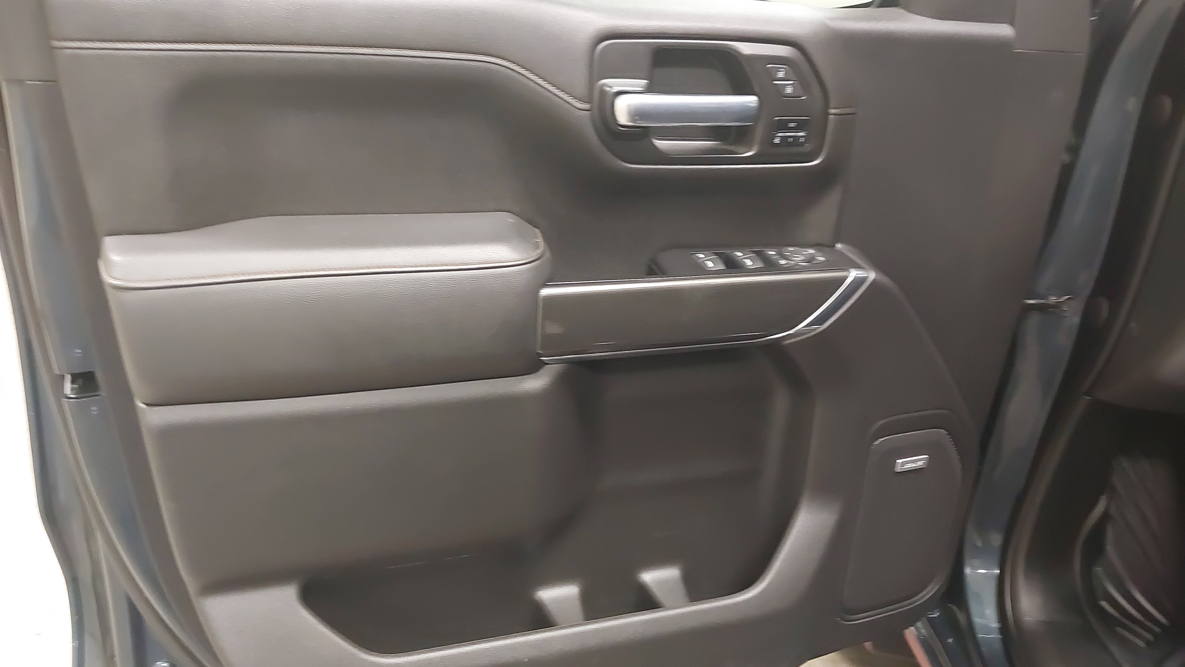 Used 2020 GMC Sierra 1500 AT4 w/ AT4 Premium Package AWD/4WD image 24