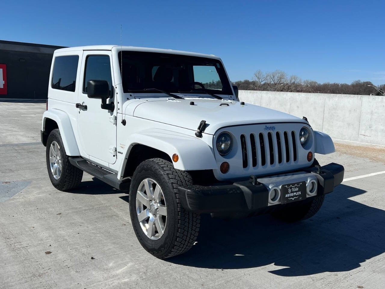 Used 2013 Jeep Wrangler Sahara w/ Connectivity Group AWD/4WD image 4