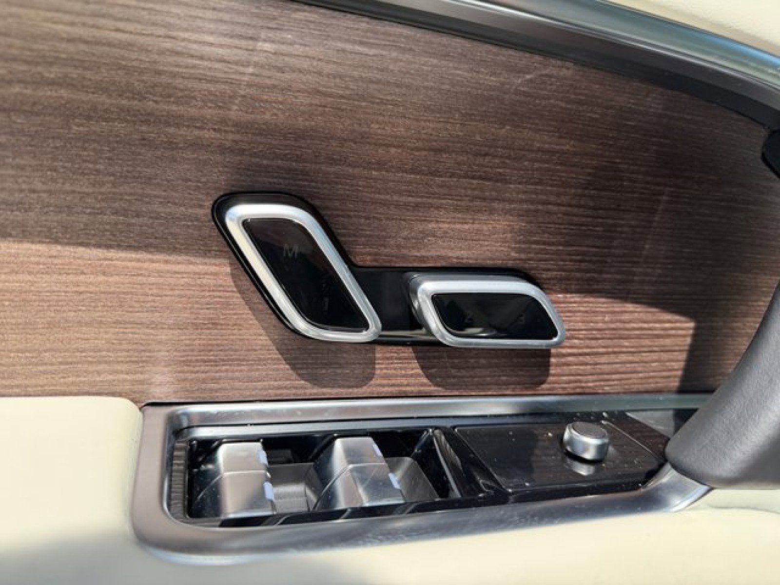 New 2026 Land Rover Range Rover SE AWD/4WD image 11