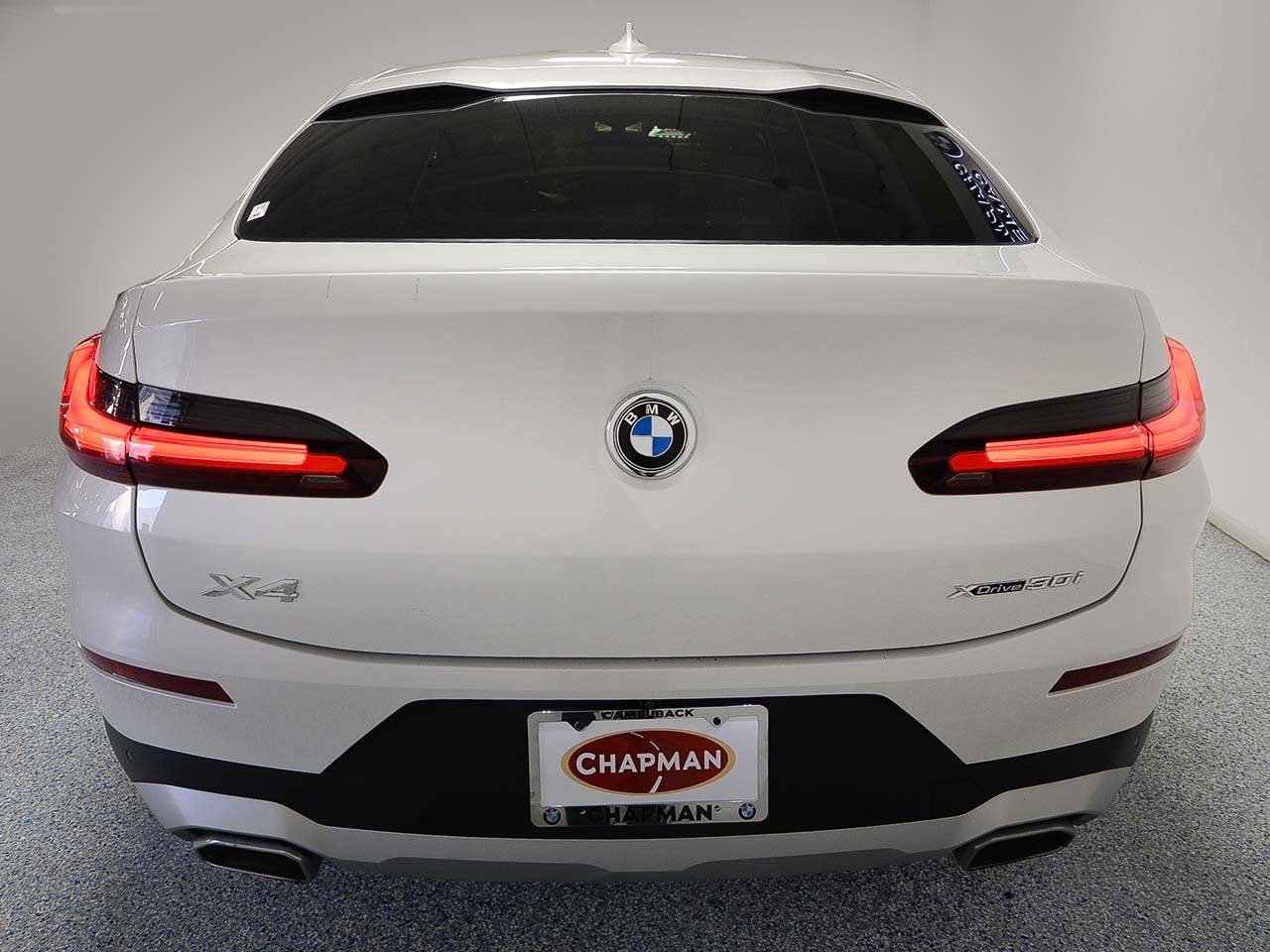 Certified 2023 BMW X4 xDrive30i w/ Premium Package image 4