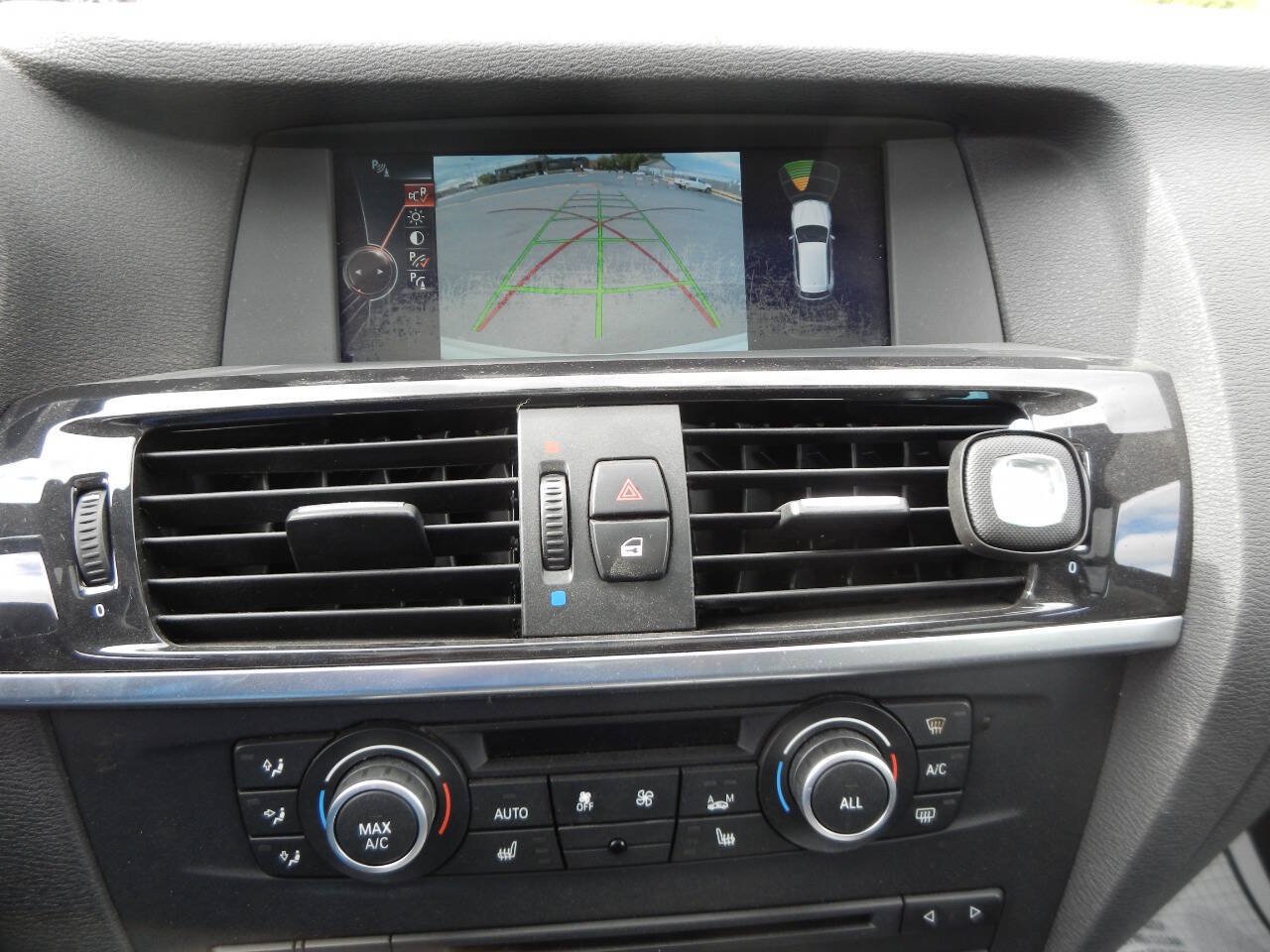 Used 2014 BMW X3 xDrive28i AWD/4WD image 4