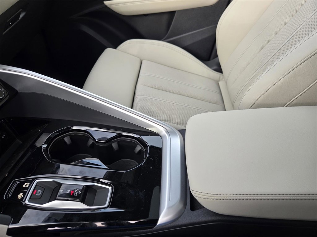 New 2025 Audi Q5 2.0T Premium Plus image 24