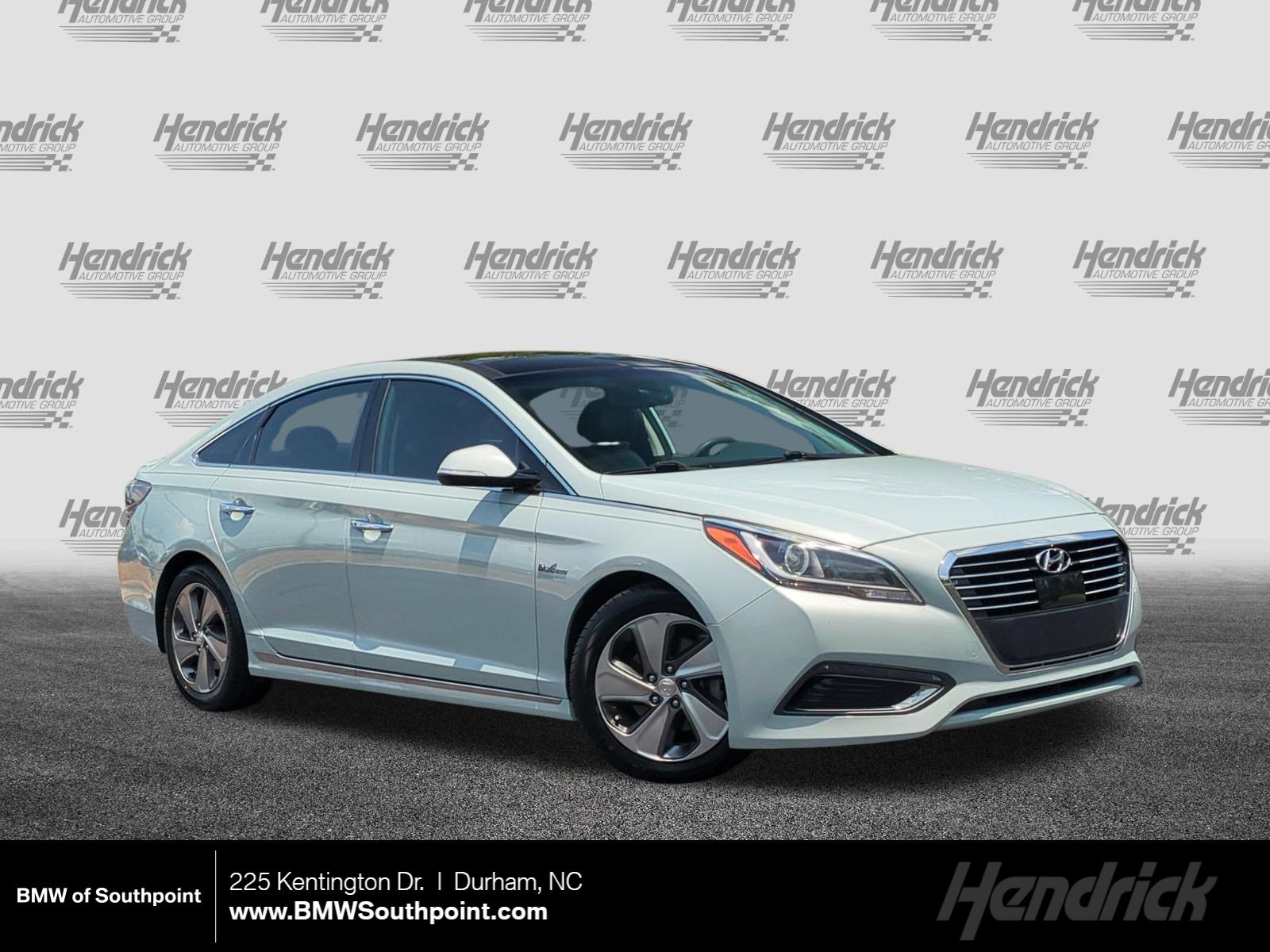 Used 2016 Hyundai Sonata Limited w/ Option Group 02 FWD image 1