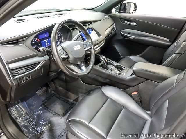 Certified 2023 Cadillac XT4 Premium Luxury w/ Cold Weather Package FWD image 11