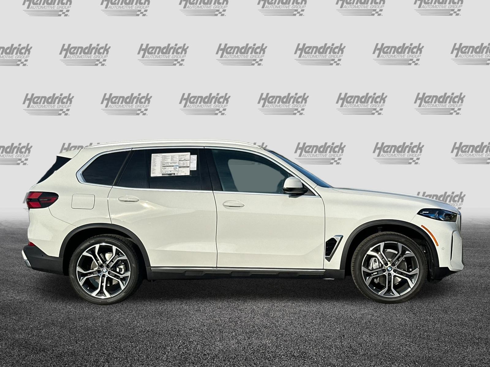 New 2026 BMW X5 xDrive40i image 5
