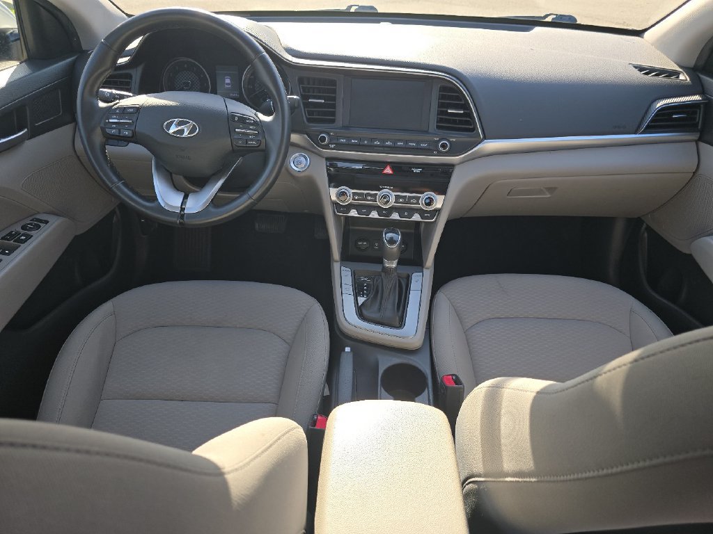 Used 2020 Hyundai Elantra Value Edition w/ Cargo Package (C1) FWD image 20