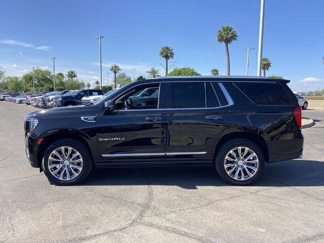 Used 2021 GMC Yukon Denali w/ Denali Premium Package image 4