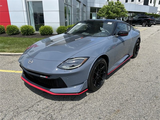 Used 2024 Nissan Z NISMO w/ Floor Mat Package image 7