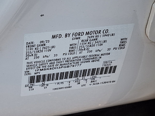 Used 2023 Ford Explorer XLT w/ Equipment Group 202A AWD/4WD image 25