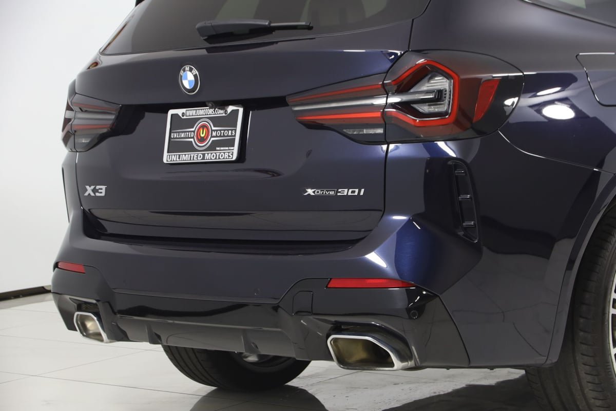 Used 2023 BMW X3 xDrive30i w/ M Sport Package AWD/4WD image 43