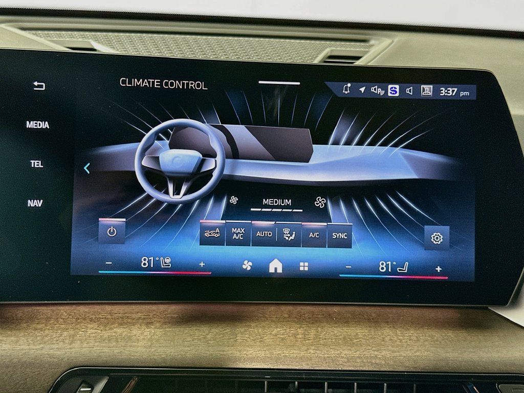 New 2027 BMW X1 xDrive28i w/ Technology Package AWD/4WD image 14