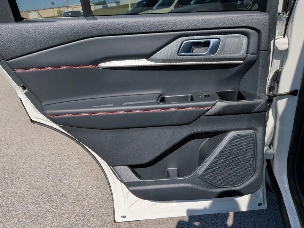 New 2026 Ford Explorer ST image 35