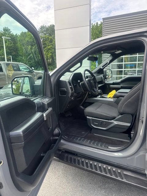 Used 2020 Ford F150 XLT w/ Equipment Group 302A Luxury AWD/4WD image 15