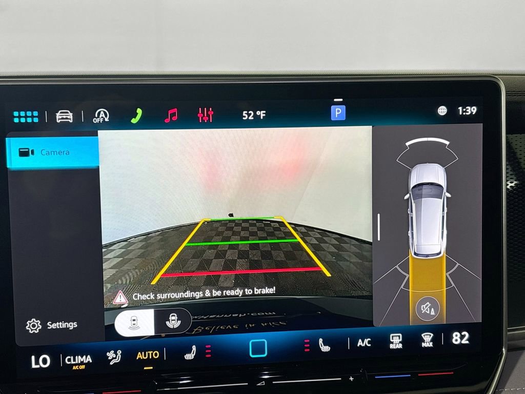 New 2026 Volkswagen Tiguan SE AWD/4WD image 16