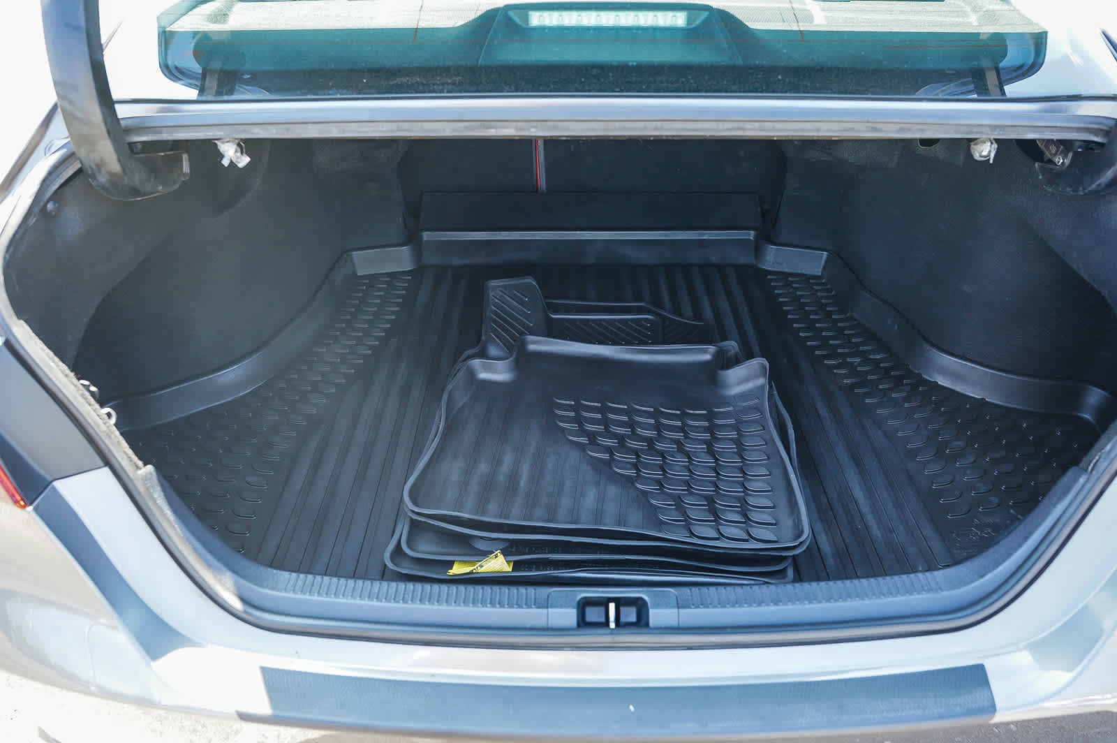 Used 2021 Toyota Camry XSE w/ Navigation Upgrade Package image 28